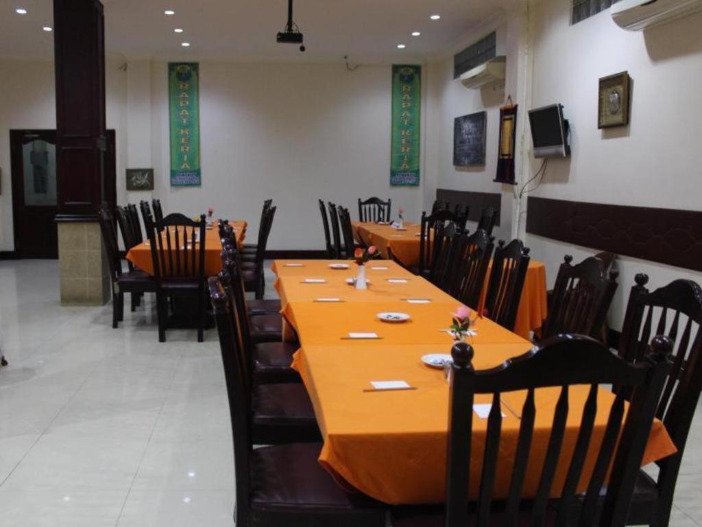 טראקאן Hotel Dynasty מראה חיצוני תמונה