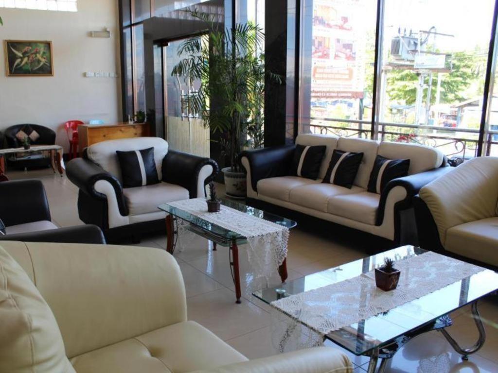 טראקאן Hotel Dynasty מראה חיצוני תמונה